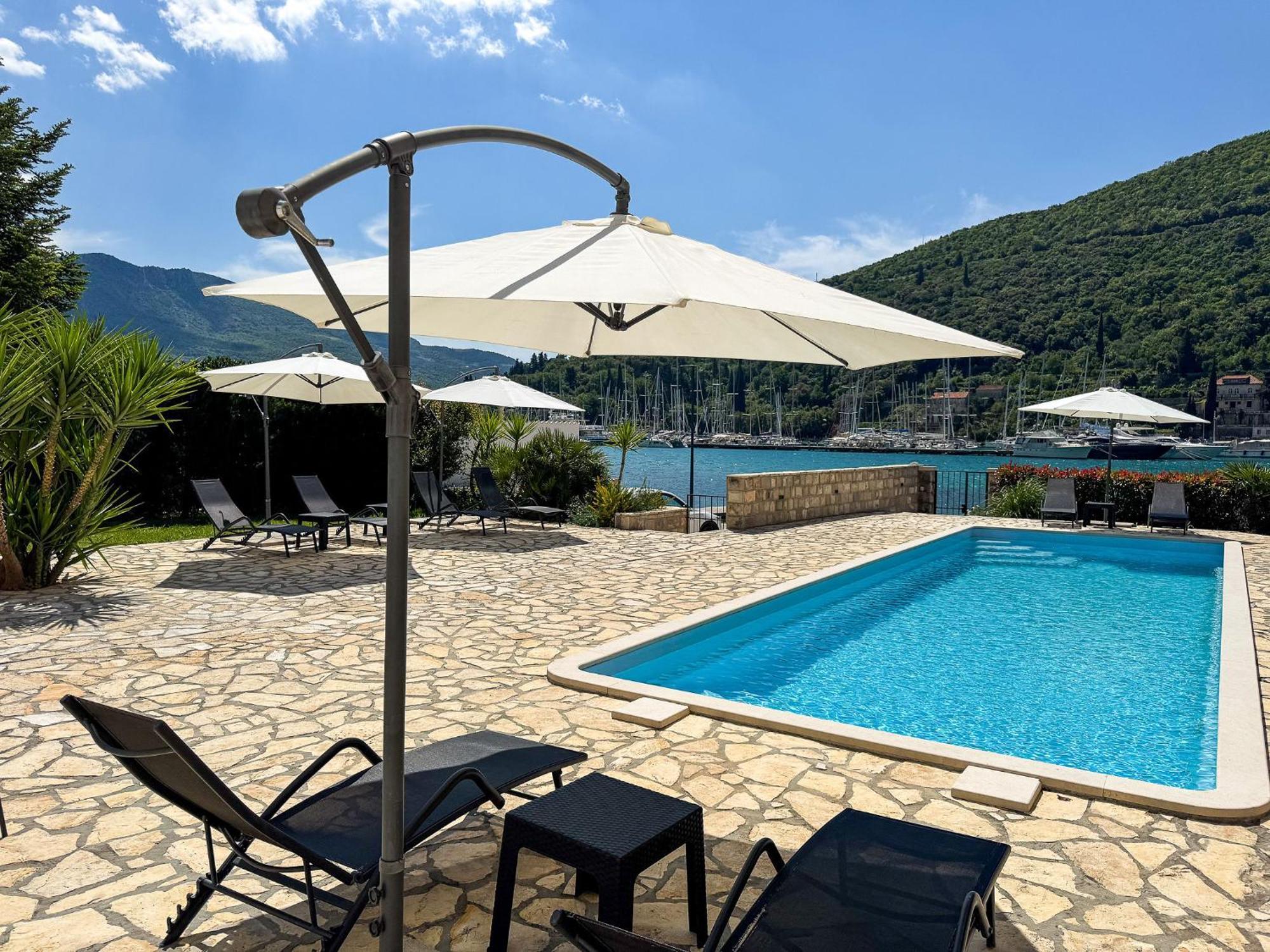 Apartments Pralas Mokošica Dış mekan fotoğraf